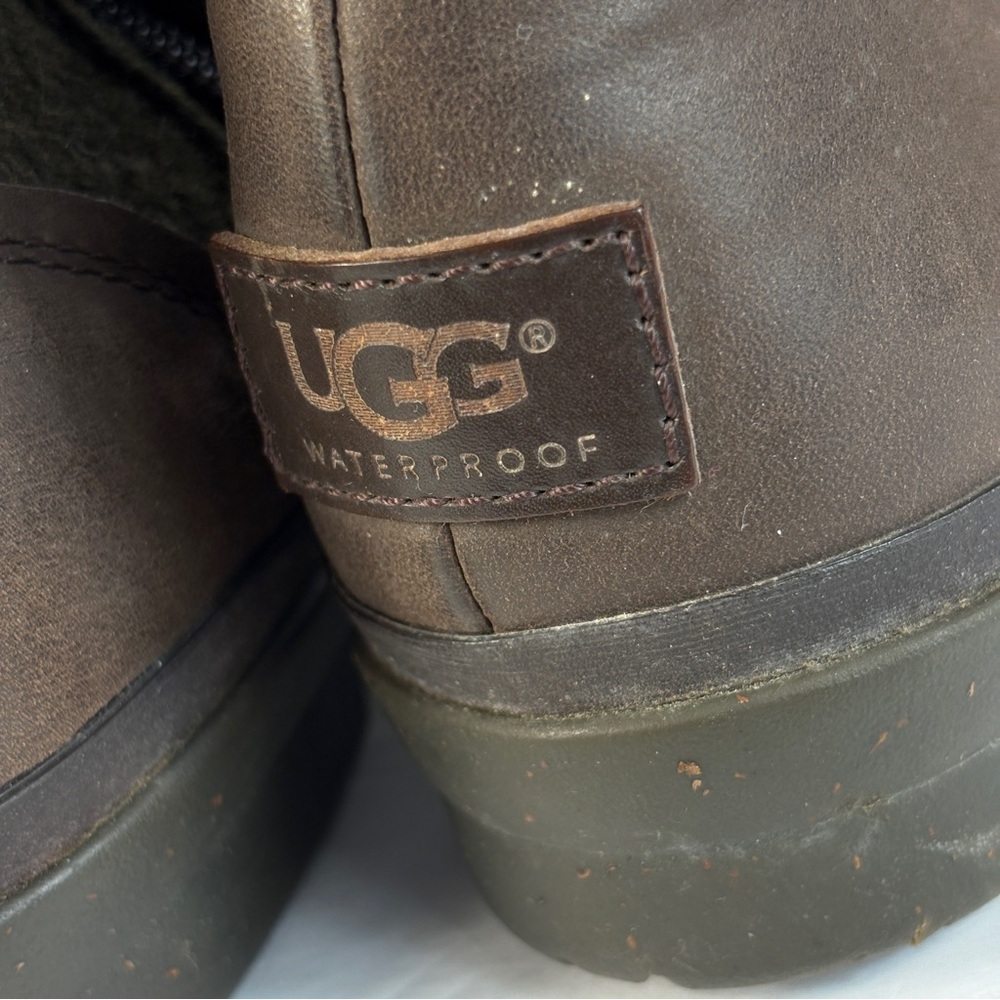UGG Simmens Women Waterproof Brown Leather Boots - Olive Green Wool Biker Moto 8 - Picture 9 of 9